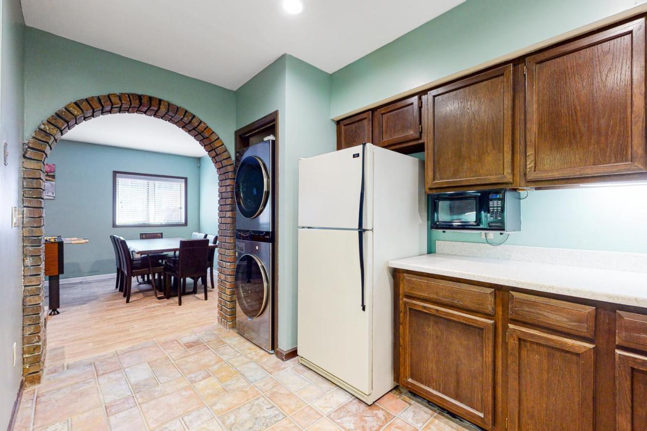 Smoky Mountain Castle Caretaker'S Apartment Sevierville Exterior foto